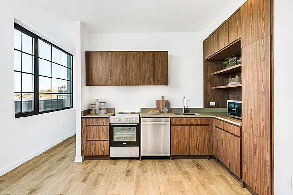 40 Bruckner Boulevard - Photo 0