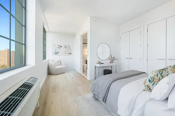 40 Bruckner Boulevard - Photo 4