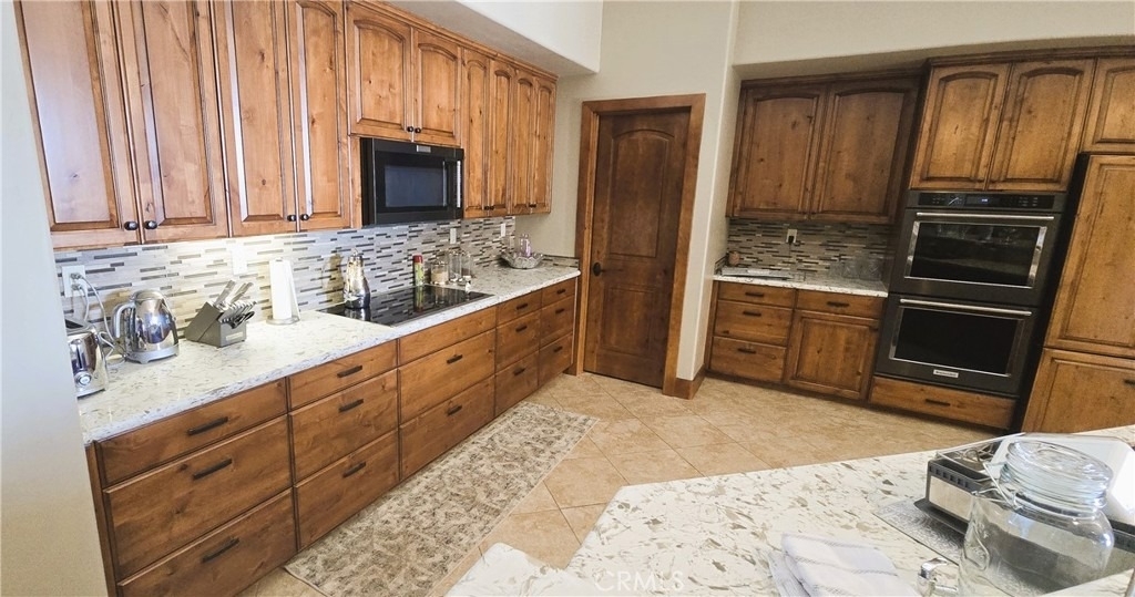 10750 Union Street - Photo 7
