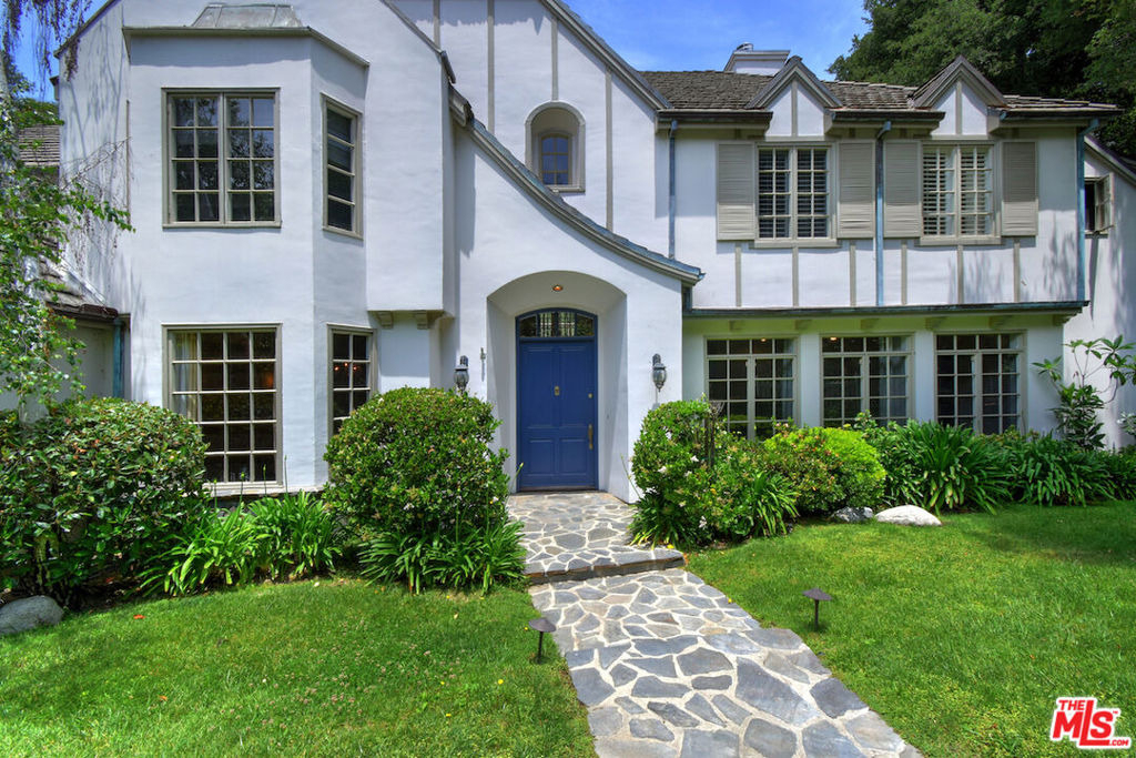 3254 Oakdell Road - Photo 1