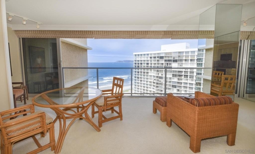 1750 Avenida Del Mundo - Photo 5