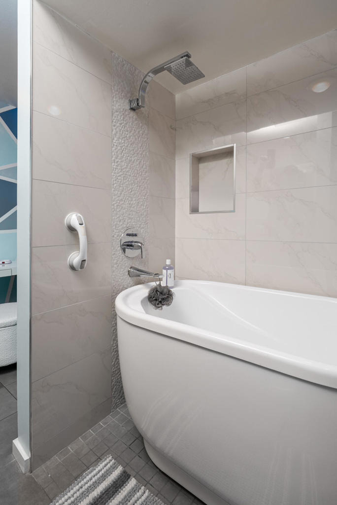 120 Eastlake Drive - Photo 18