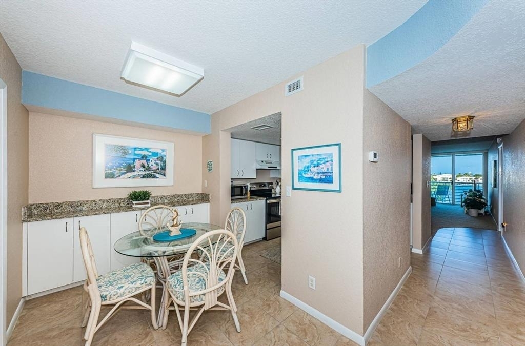 6093 Bahia Del Mar Circle - Photo 5