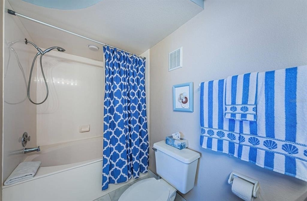 6093 Bahia Del Mar Circle - Photo 15