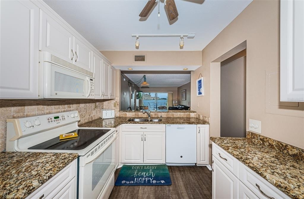 6322 Palma Del Mar Boulevard S - Photo 4