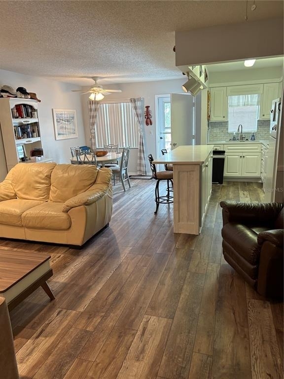 14531 Walsingham Road - Photo 11