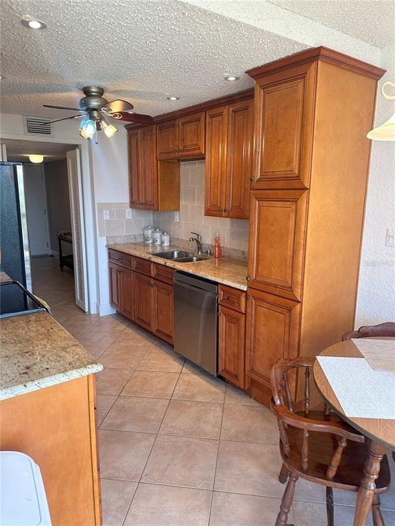 400 Island Way - Photo 6