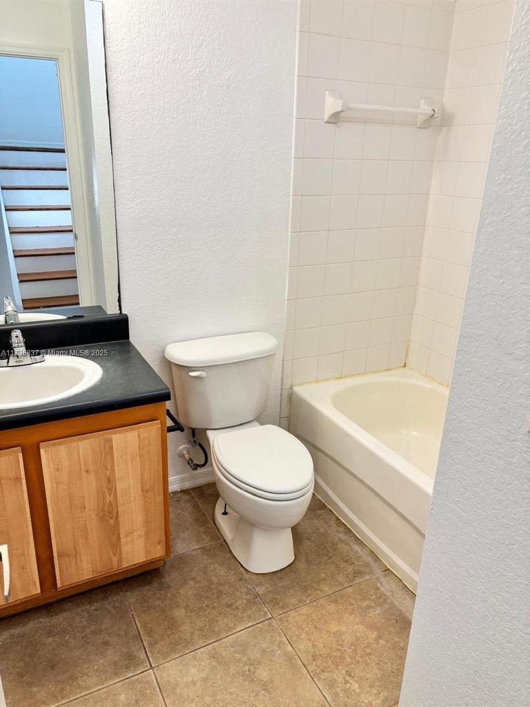 2062 Ne 167th St - Photo 7