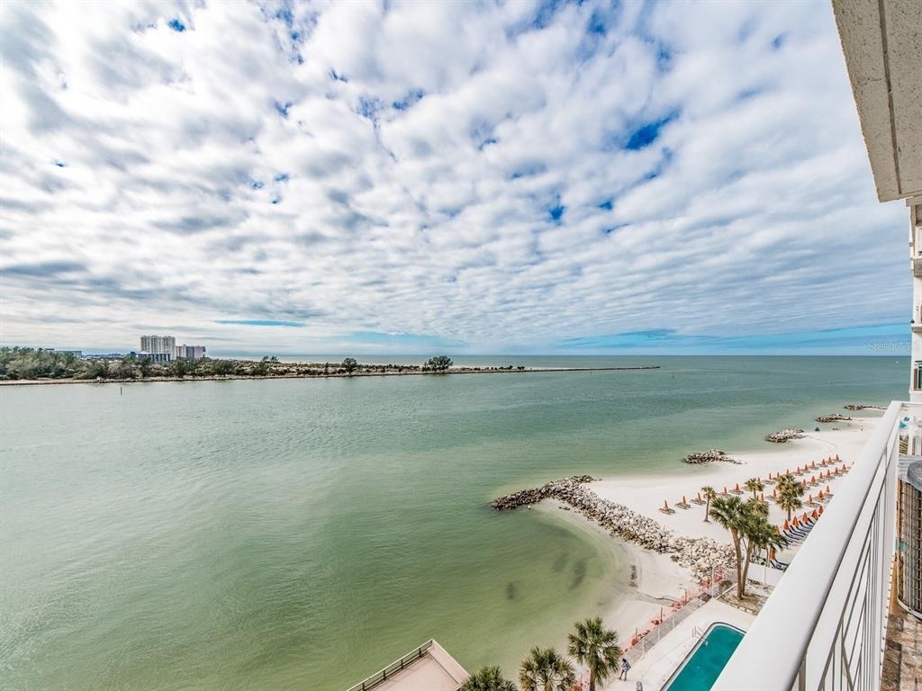 675 S Gulfview Boulevard - Photo 8