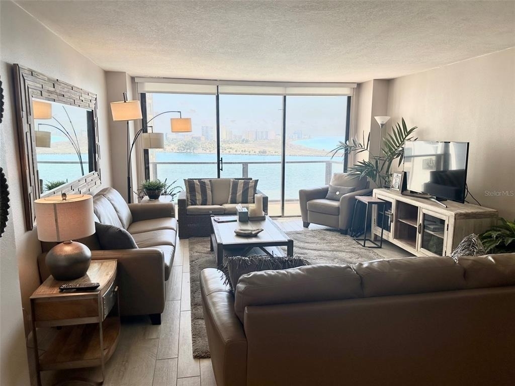 440 S Gulfview Boulevard - Photo 10