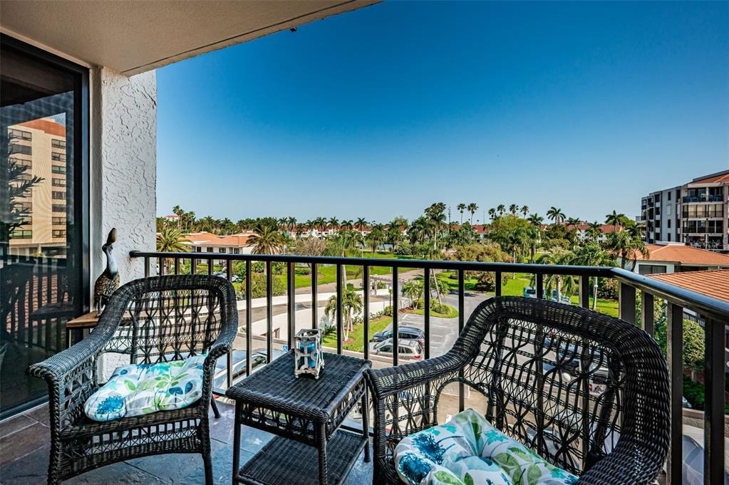 6295 Bahia Del Mar Circle - Photo 22