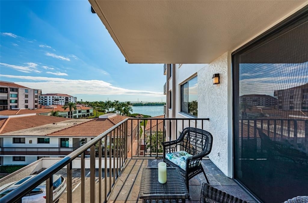 6295 Bahia Del Mar Circle - Photo 33