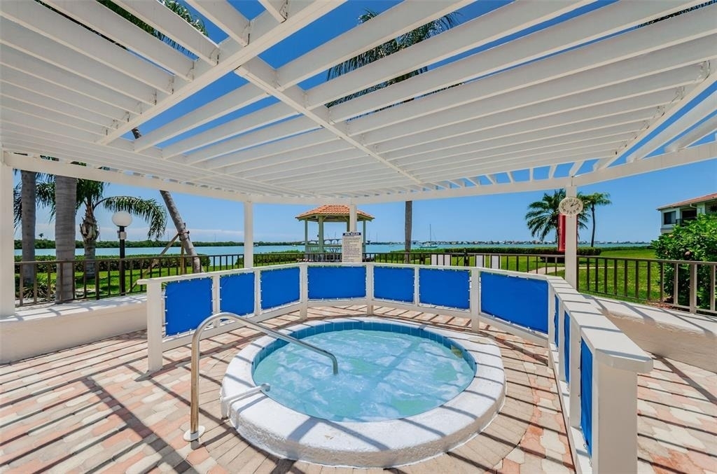 6295 Bahia Del Mar Circle - Photo 21