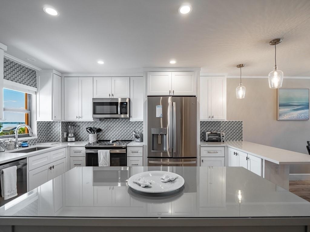 1270 Gulf Boulevard - Photo 3