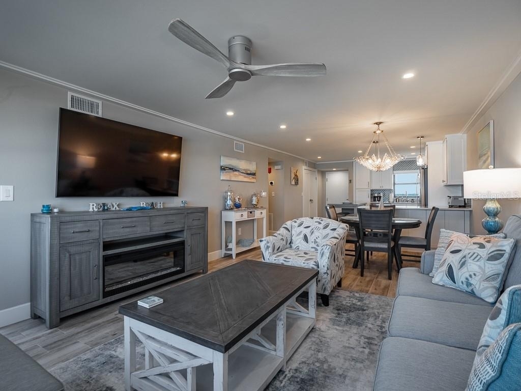 1270 Gulf Boulevard - Photo 8