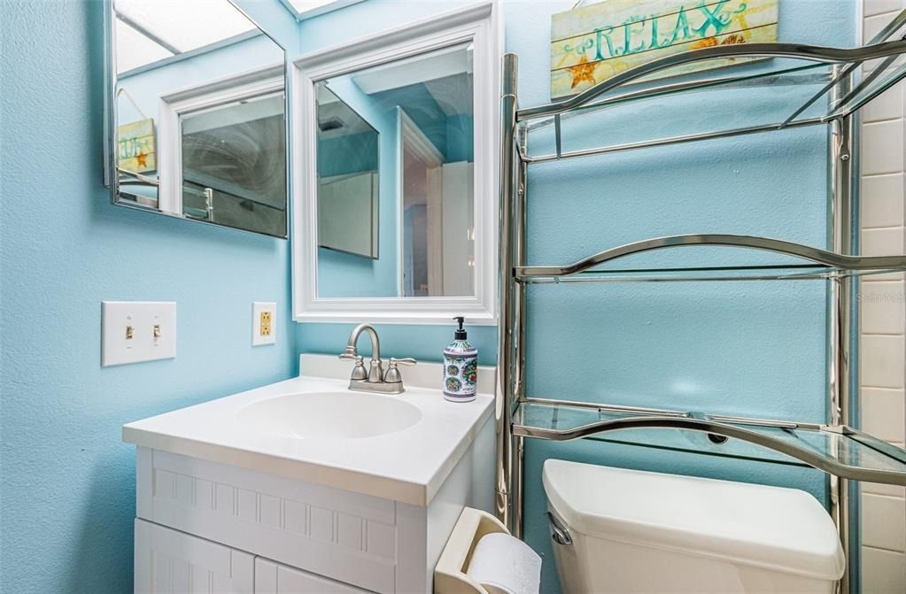 6077 Bahia Del Mar Boulevard - Photo 10