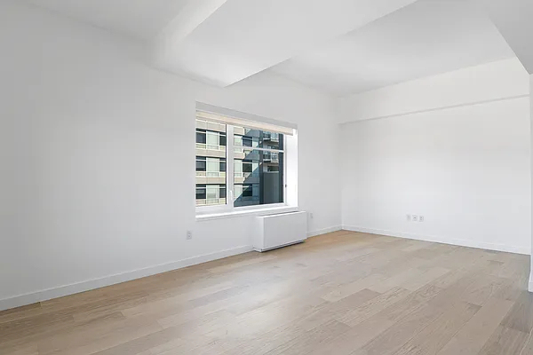 445 Gerard Avenue - Photo 2