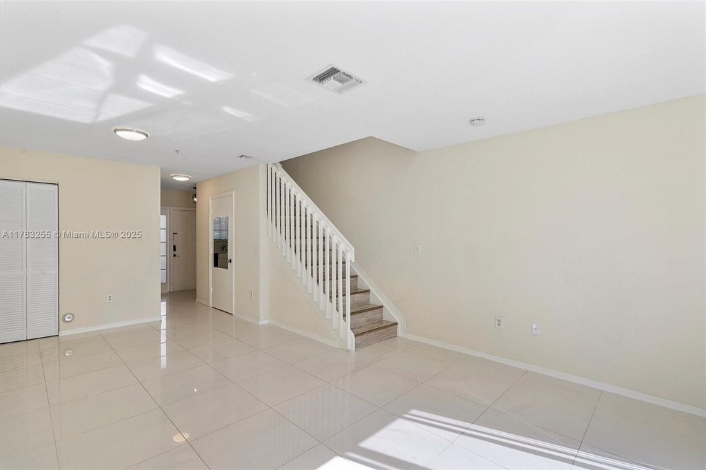 2052 Ne 167th St - Photo 5