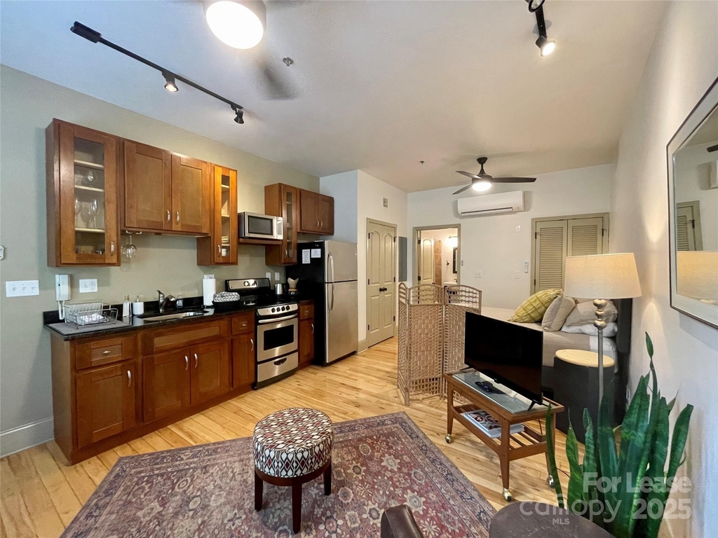 5 W Walnut Street - Photo 10
