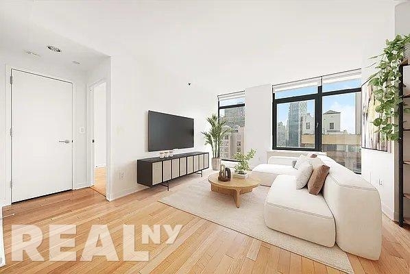 East 34th Street - Photo 2