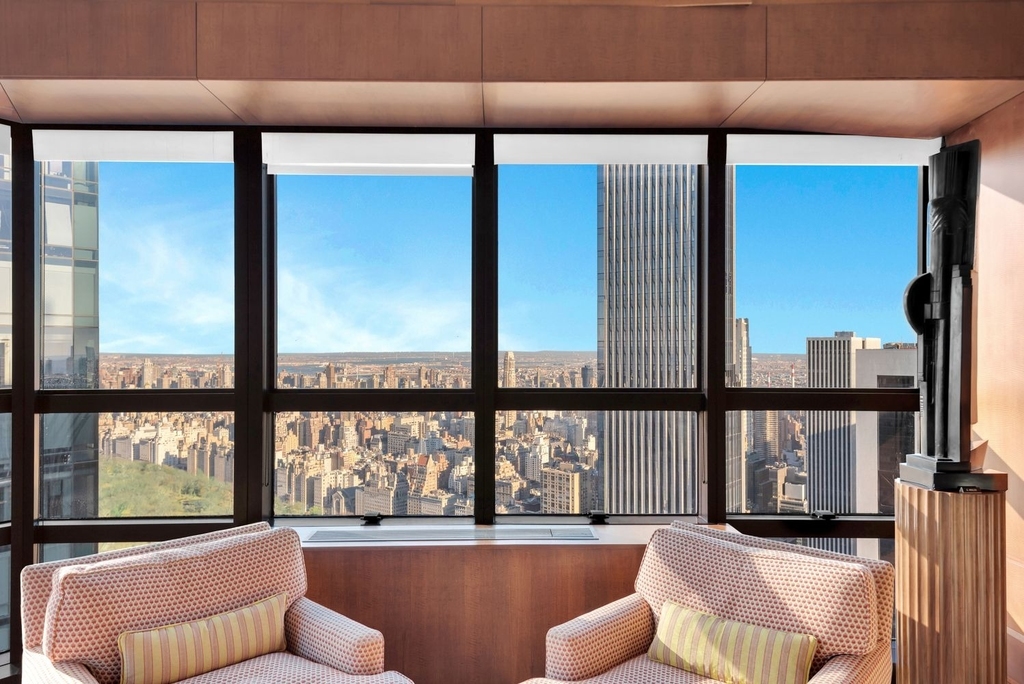146 W 57th Street - Photo 5