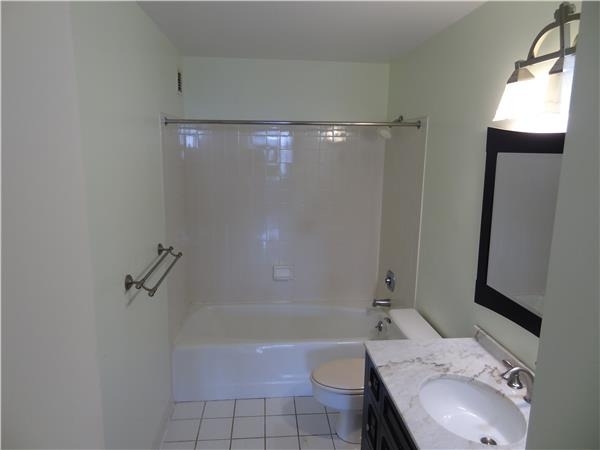 80 Bay Street - Photo 19