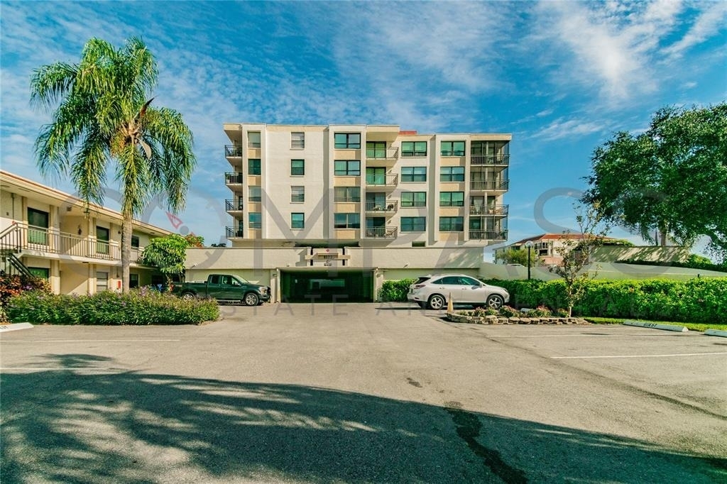 6177 Sun Boulevard - Photo 0