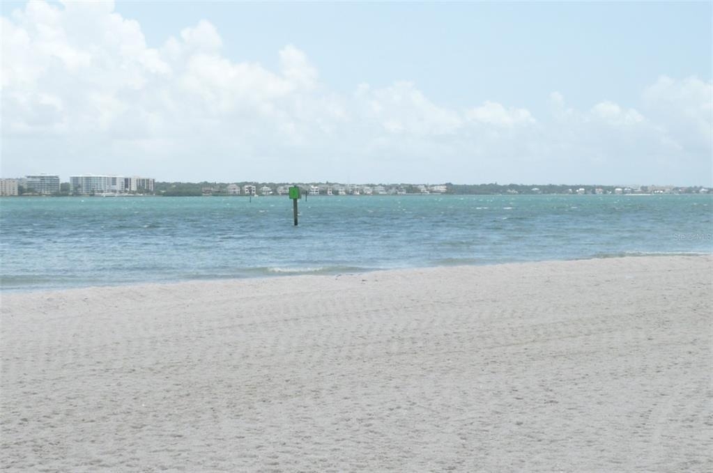845 S Gulfview Boulevard - Photo 22