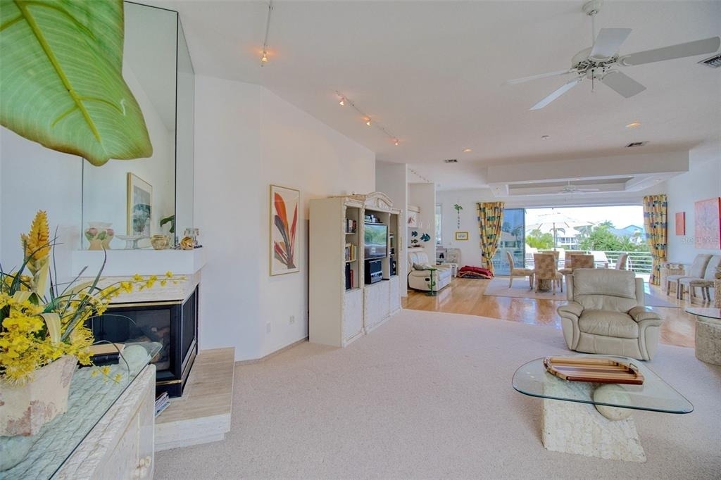 131 Sands Point Drive - Photo 3