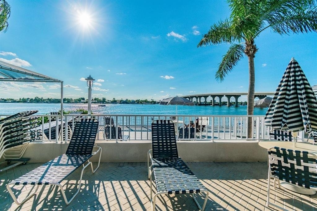 5901 Bahia Del Mar Circle - Photo 25