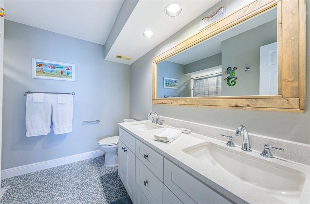 5901 Bahia Del Mar Circle - Photo 18