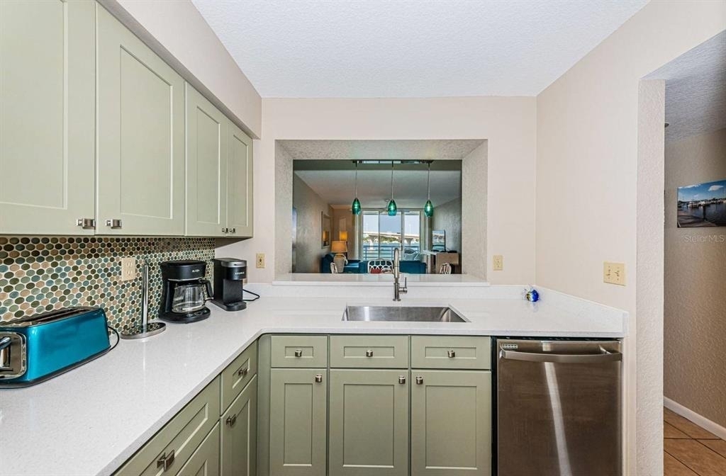 5901 Bahia Del Mar Circle - Photo 3