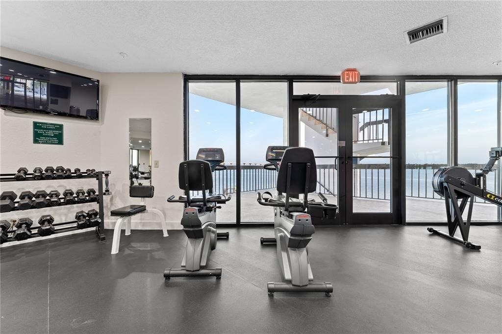 6287 Bahia Del Mar Circle - Photo 43
