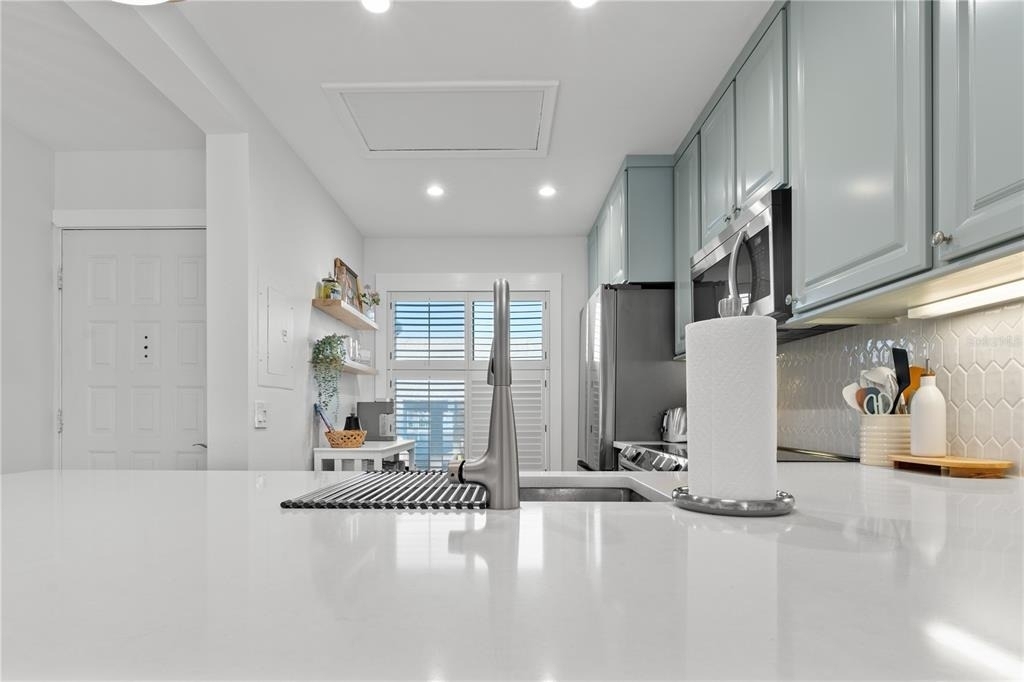 6287 Bahia Del Mar Circle - Photo 10