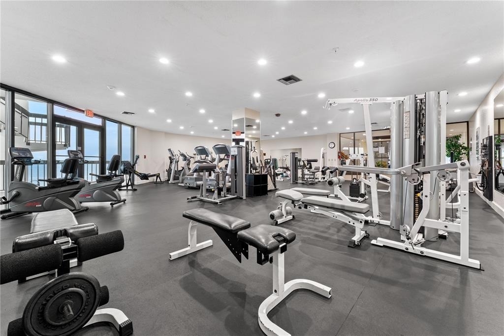 6287 Bahia Del Mar Circle - Photo 44
