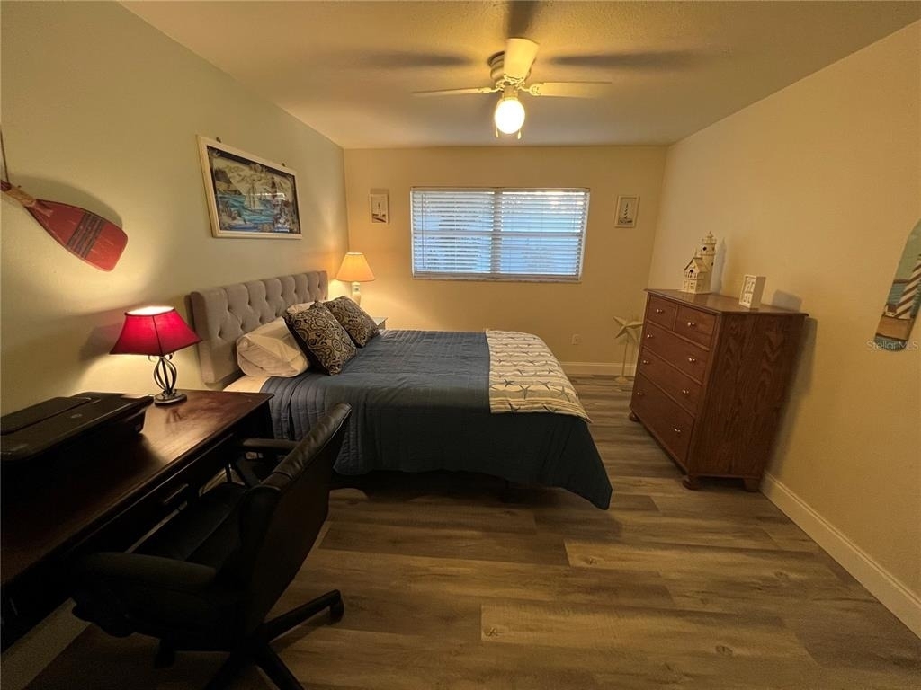 1406 N Saturn Avenue - Photo 19