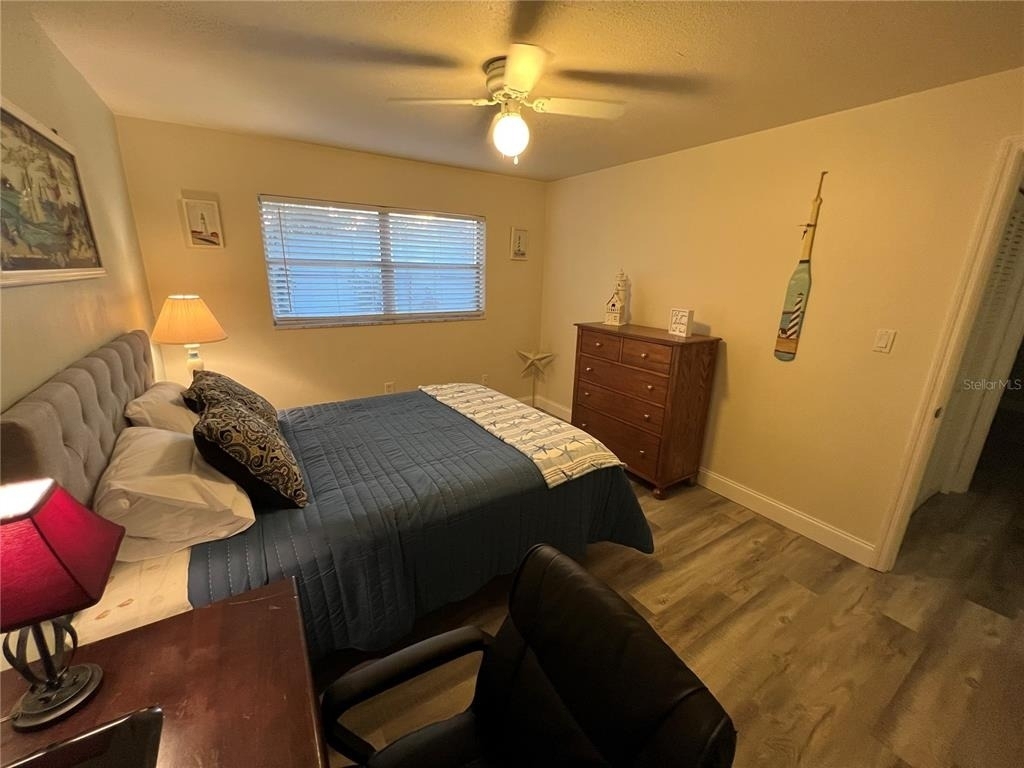 1406 N Saturn Avenue - Photo 18