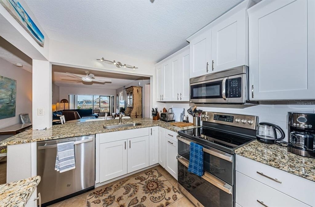 6365 Bahia Del Mar Boulevard - Photo 4