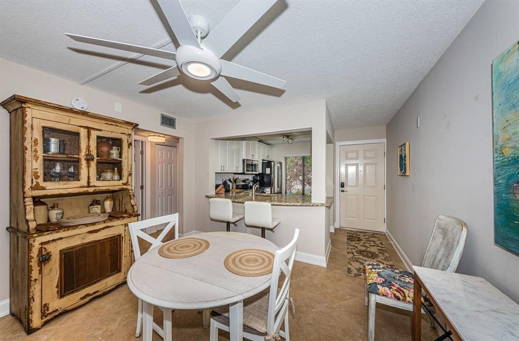 6365 Bahia Del Mar Boulevard - Photo 2