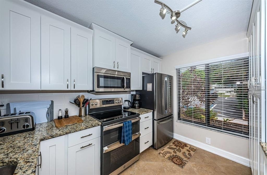 6365 Bahia Del Mar Boulevard - Photo 6