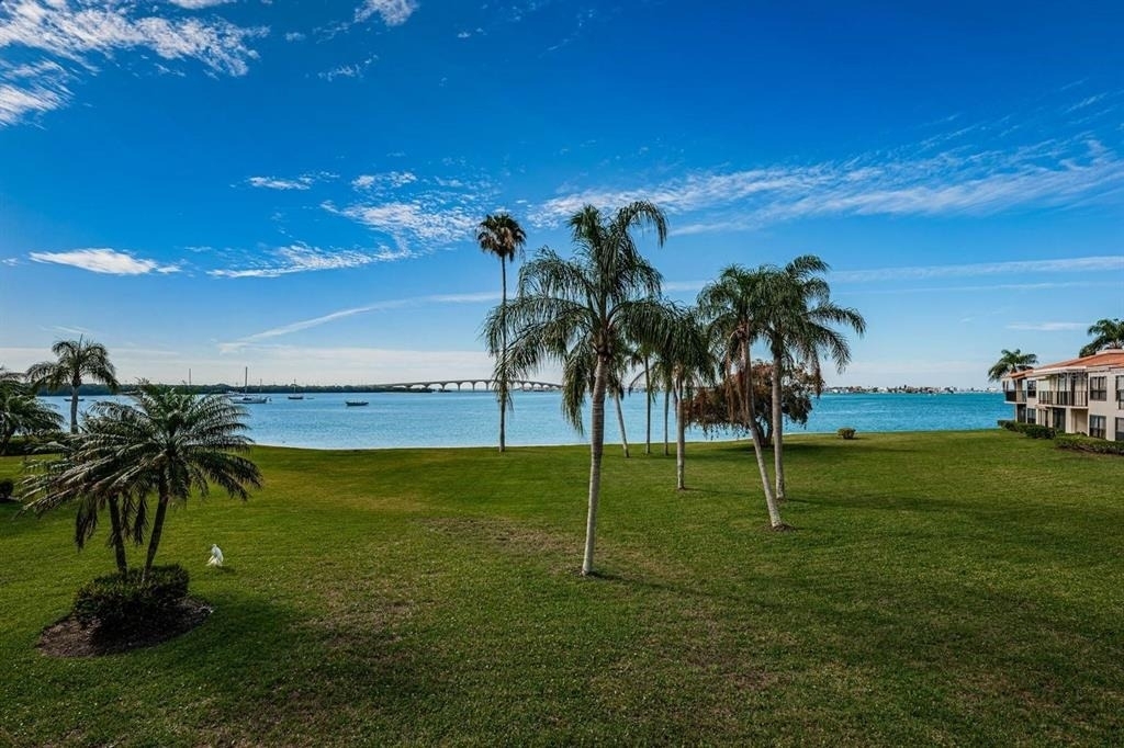 6295 Bahia Del Mar Circle - Photo 18