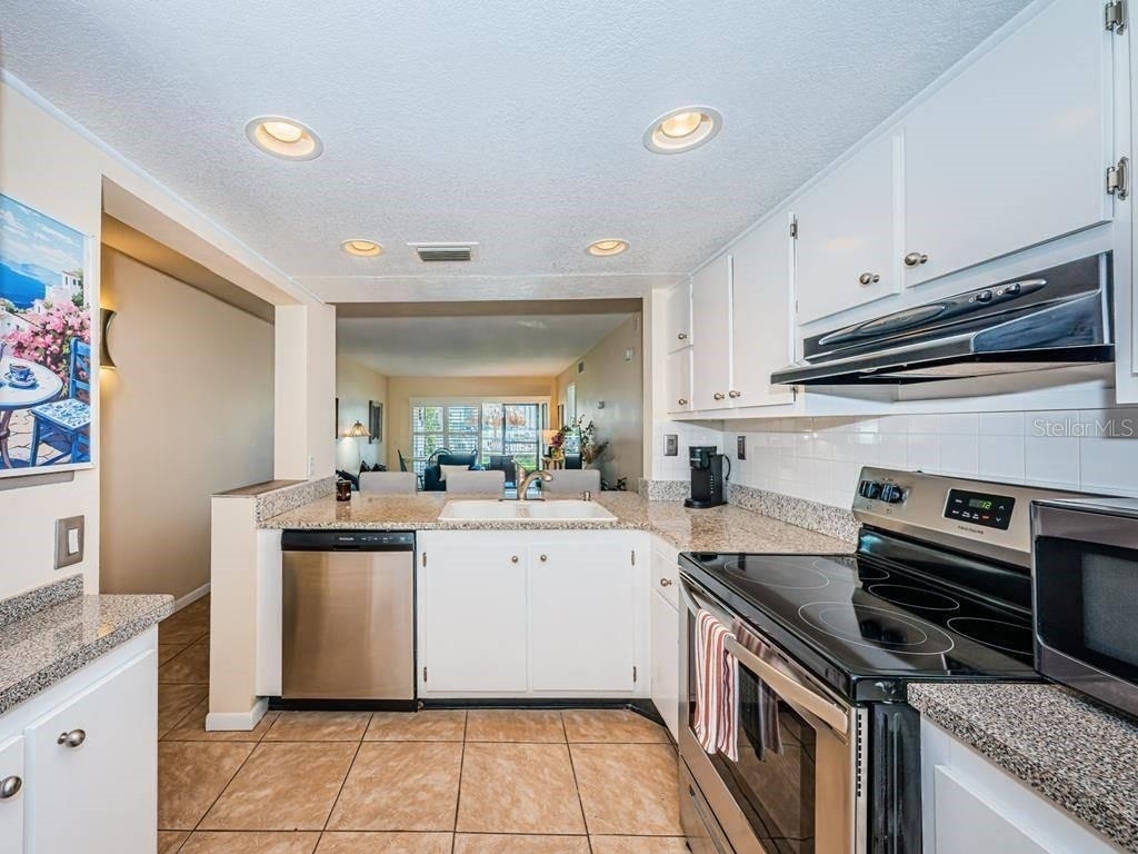 6268 Palma Del Mar Boulevard S - Photo 6