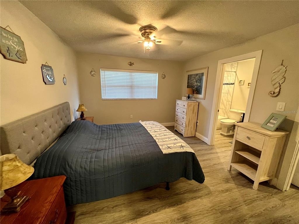 1404 N Saturn Avenue - Photo 12