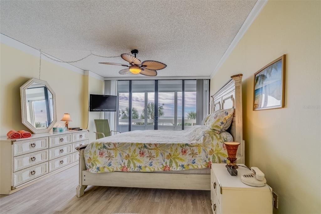 17900 Gulf Boulevard - Photo 5