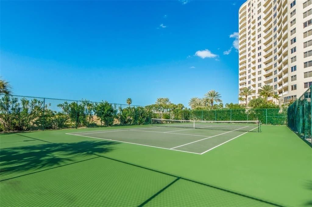 1230 Gulf Boulevard - Photo 3