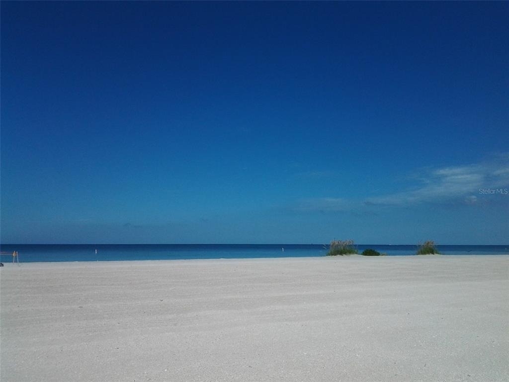1230 Gulf Boulevard - Photo 2