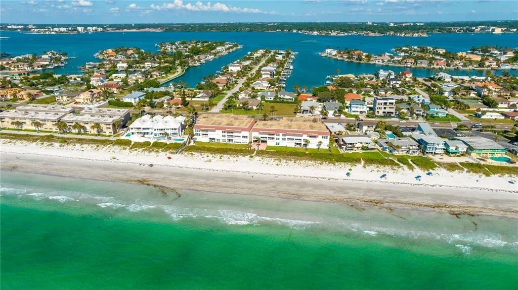 2900 Gulf Boulevard - Photo 44