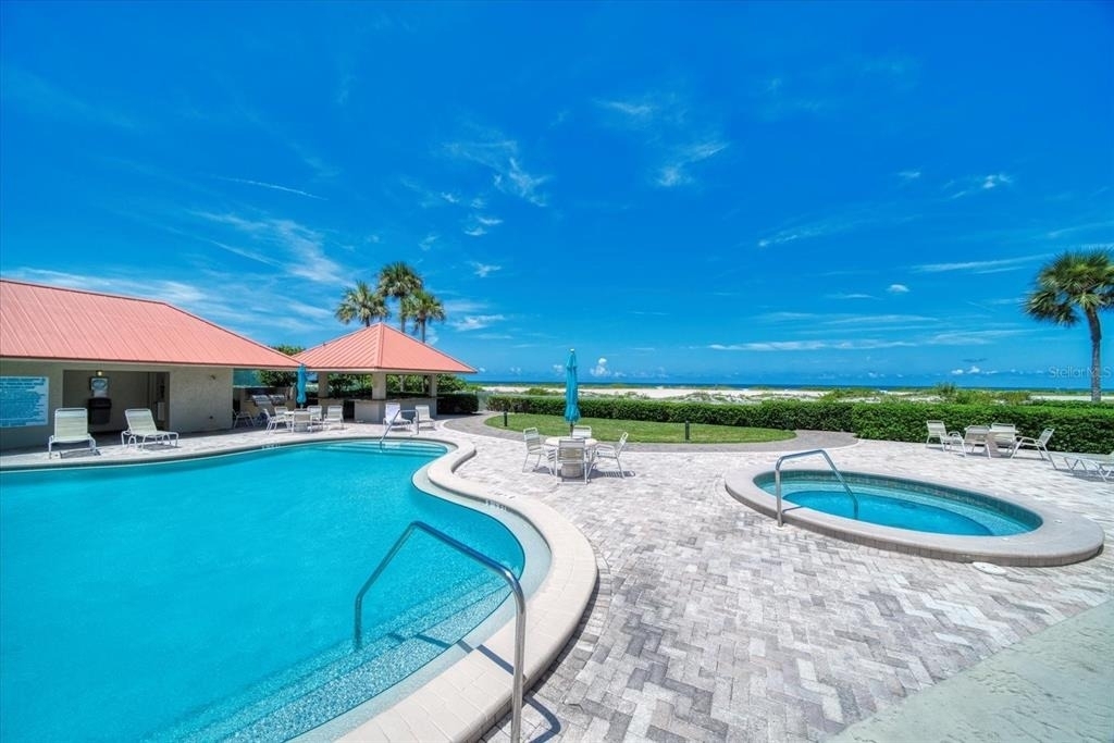 1290 Gulf Boulevard - Photo 2