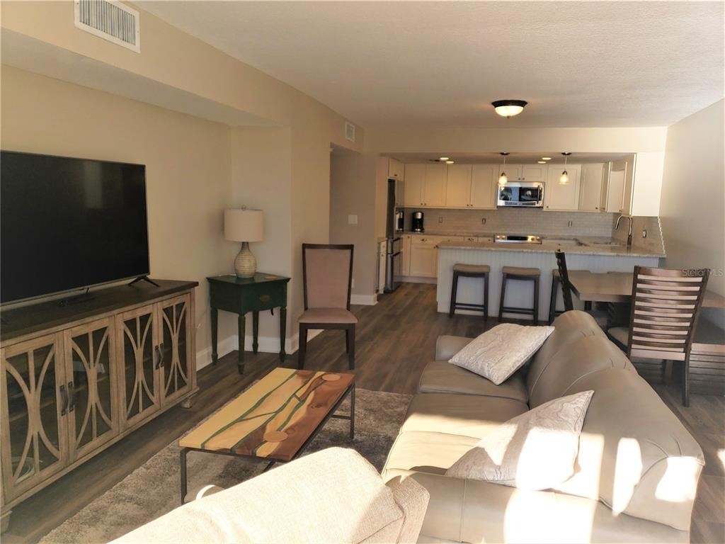 1460 Gulf Boulevard - Photo 11