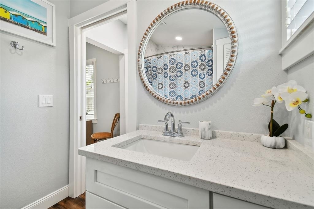 602 1/2 Skinner Boulevard - Photo 20